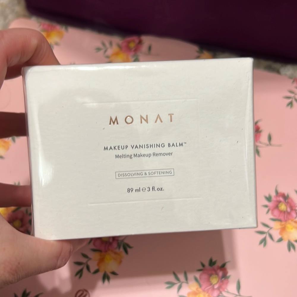 BNIB MONAT makeup vanishing balm